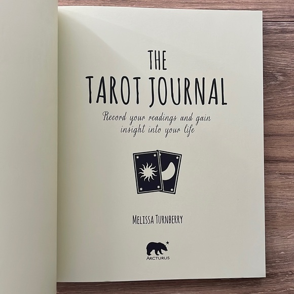 NEW THE TAROT JOURNAL By Melissa Turnberry Record your readings to gain insight - Picture 3 of 9